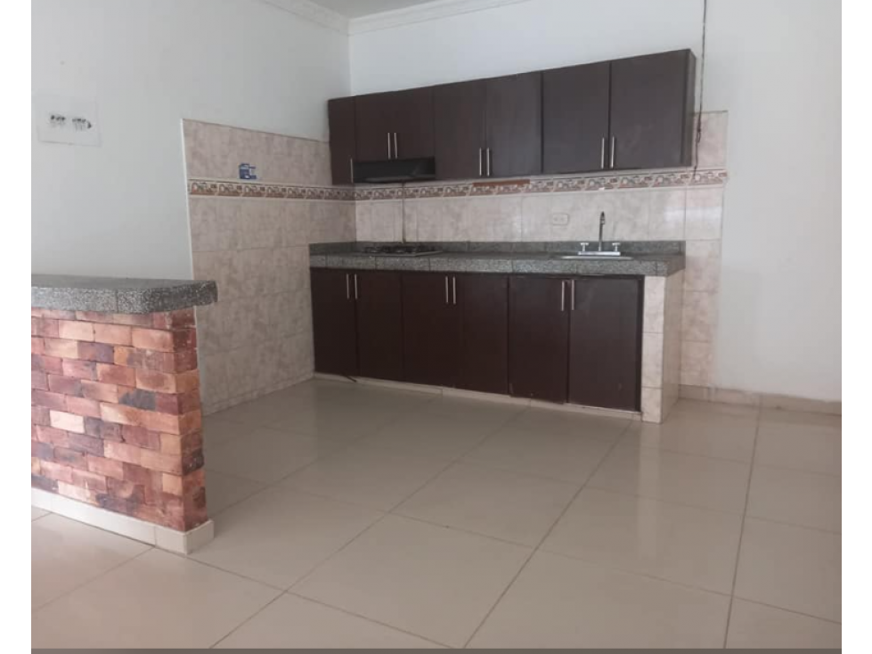 SE VENDE CASA ESQUINERA CON 3 UNIDADES DE VIVIENDA INDEPENDIENTES — foto 4