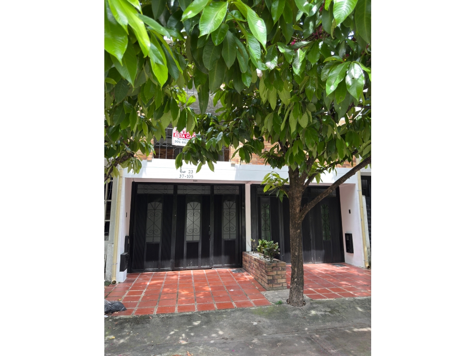 SE VENDA CASA CON 2 APARTAMENTOS INDEPENDIENTES VILLA SAN JUAN — foto 2