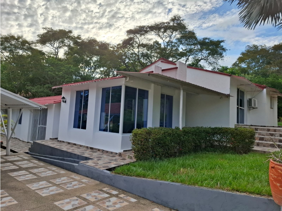 SE VENDE CASA CAMPESTRE SCTOR COLINA CAMPESTRE YOPAL