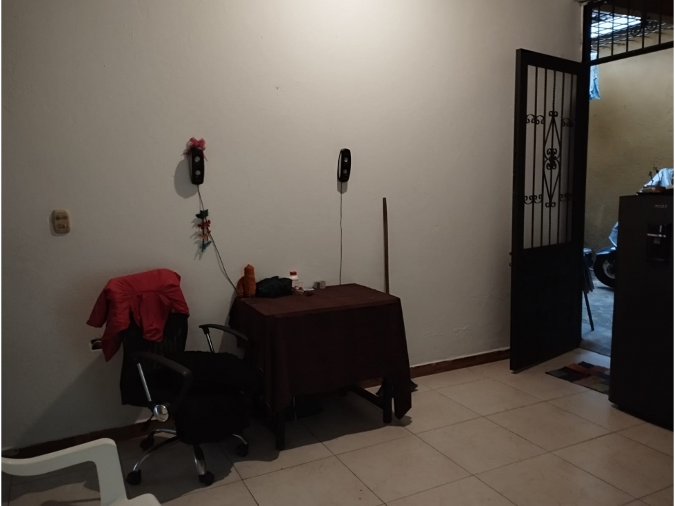 SE VENDE CASA CON 2 APARTAMENTOS INDEPENDIENTES — foto 5