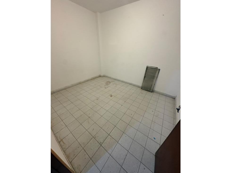 SE VENDE CASA MULTIFAMILIAR CON LOCAL Y 4 UNIDADES DE VIVIENDA — foto 5