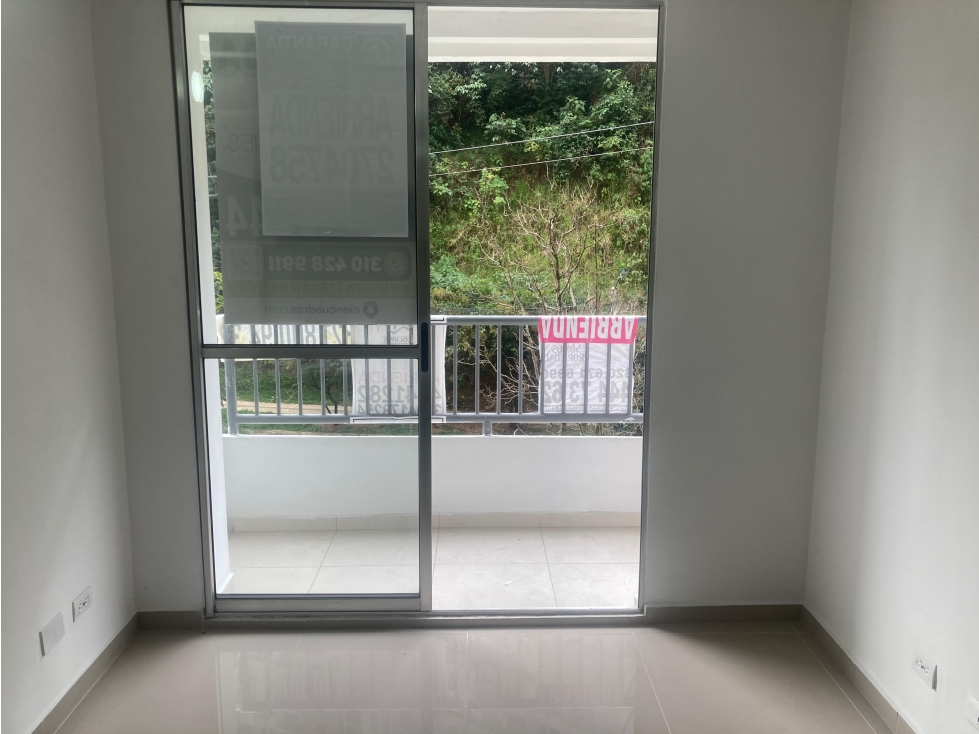 Apartamento en Arriendo en sabaneta sector san jose — foto 5