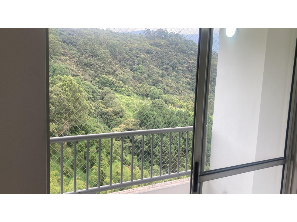 SE ARRIENDA APARTAMENTO EN SABANETA SECTOR SAN JOSE — foto 5