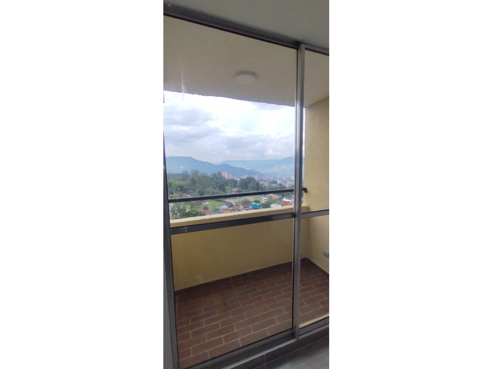 SE ARRIENDA APARTAMENTO EN LA ESTRELLA, SECTOR CASA JARDIN
