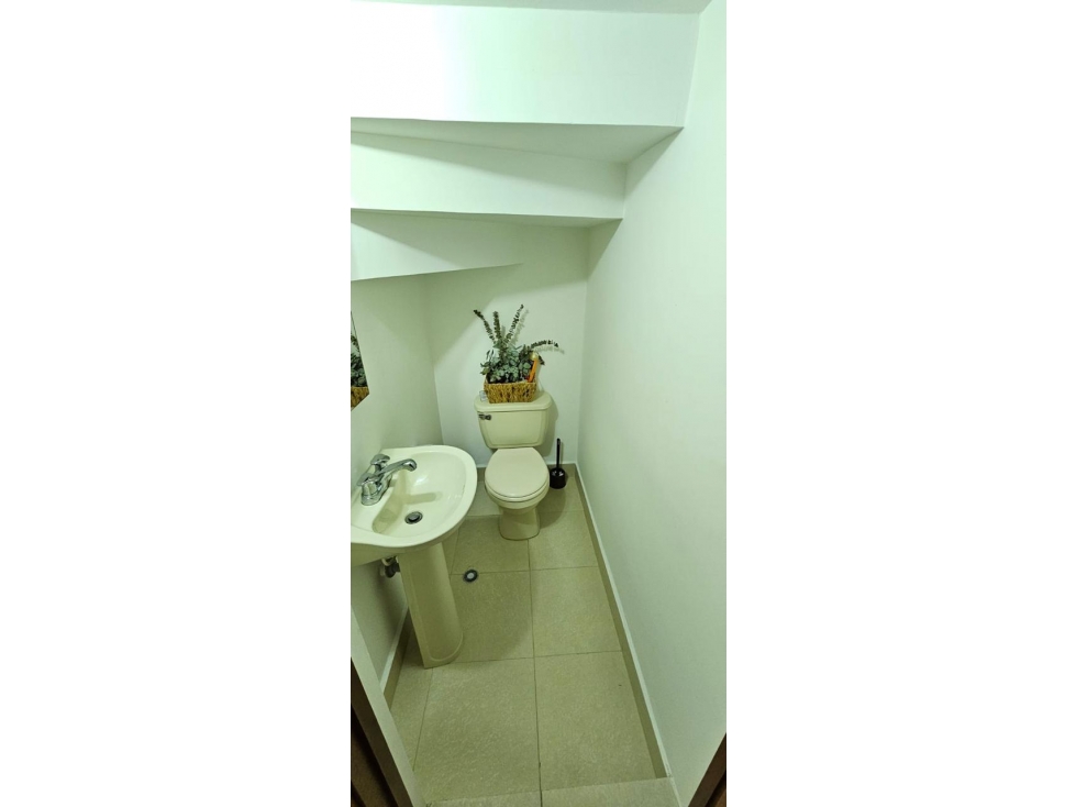 SE ARRIENDA CASA UNIFAMILIAR EN ENVIGADO, SECTOR ANTILLAS — foto 5