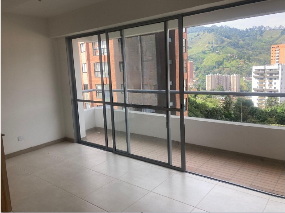 SE ARRIENDA APARTAMENTO EN SABANETA SECTOR LA DOCTORA — foto 4