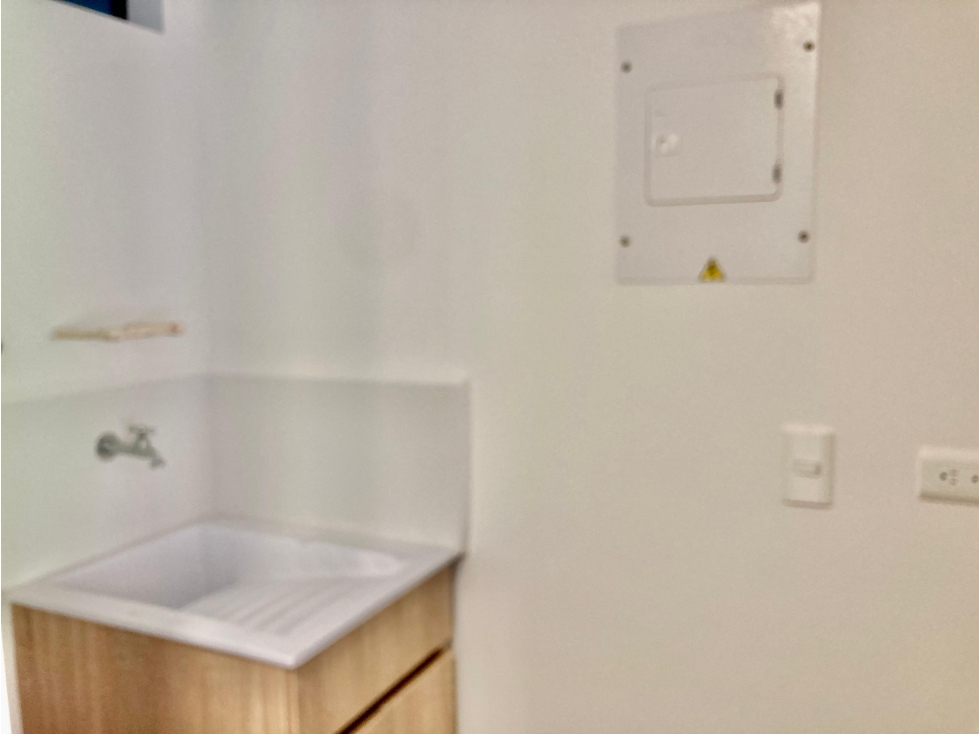 SE ARRIENDA APARTAMENTO EN ENVIGADO, LOMA DEL ESCOBERO — foto 4