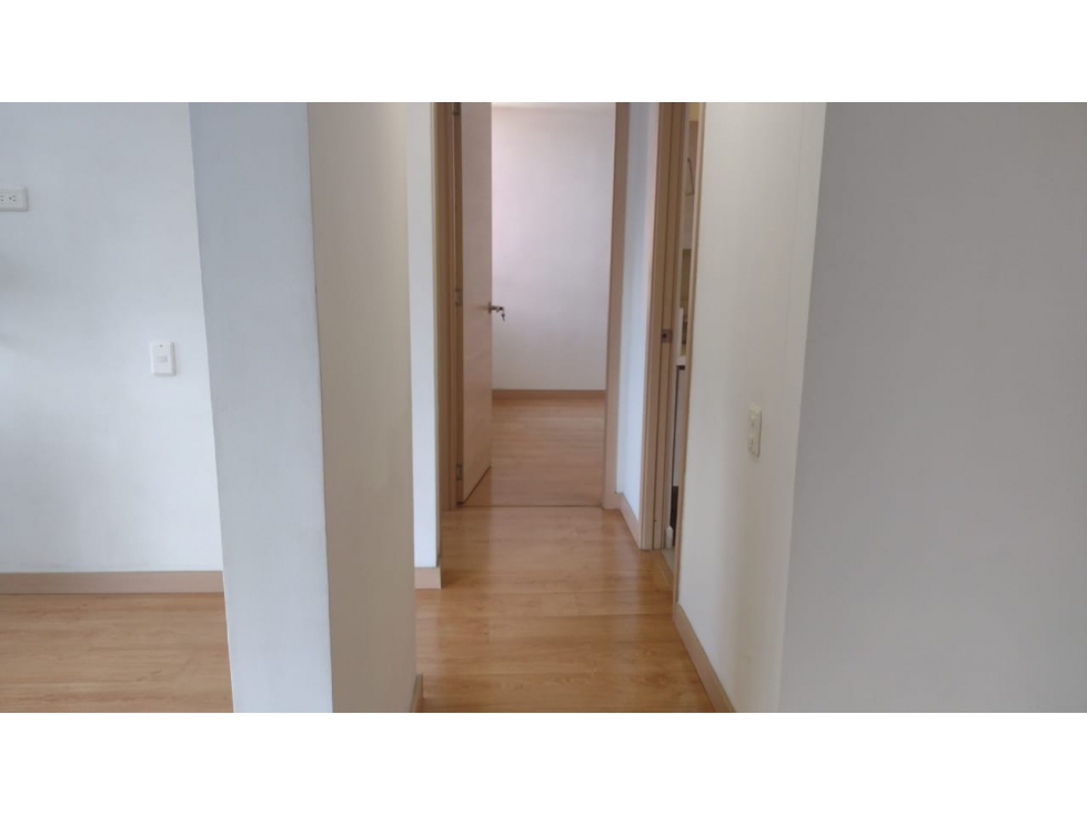 SE ARRIENDA APARTAMENTO EN LA SABANETA, SECTOR PAN DE AZUCAR