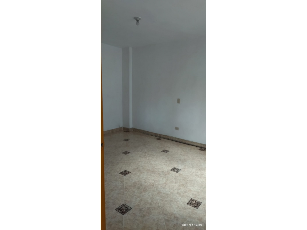 SE ARRIENDA APARTAMENTO EN LA ESTRELLA. - 2