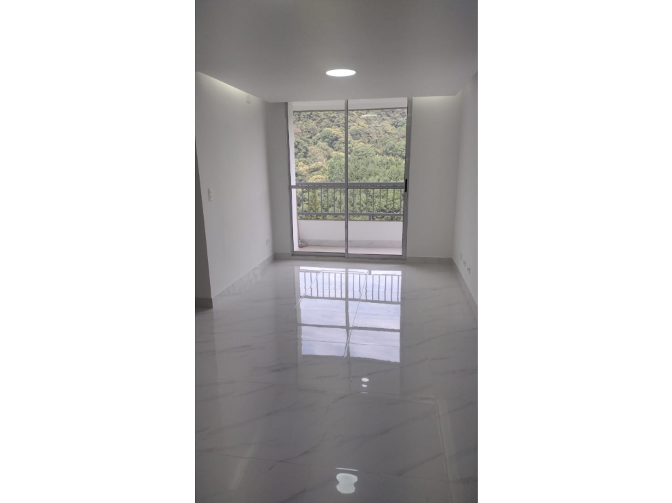 SE ARRIENDA APARTAMENTO EN SABANETA, SECTOR VEREDA SAN JOSE