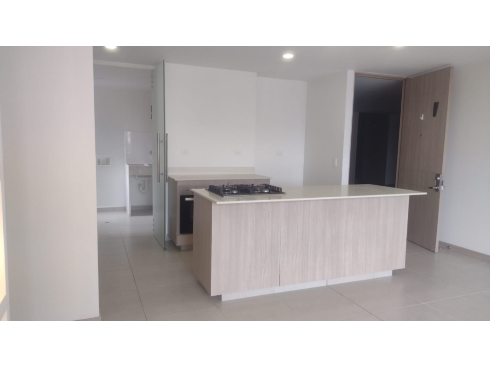 SE ARRIENDA APARTAMENTO EN SABANETA, SECTOR LOMA SAN JOSE — foto 3