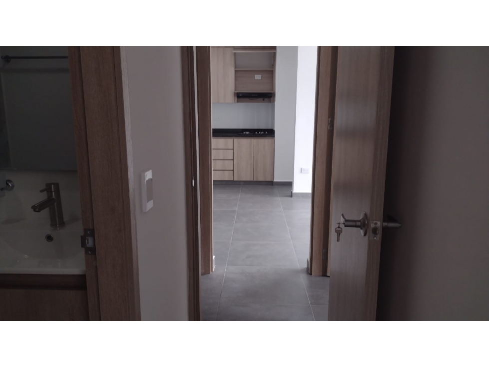 SE ARRIENDA APARTAMENTO EN SABANETA, SECTOR LA DOCTORA — foto 3