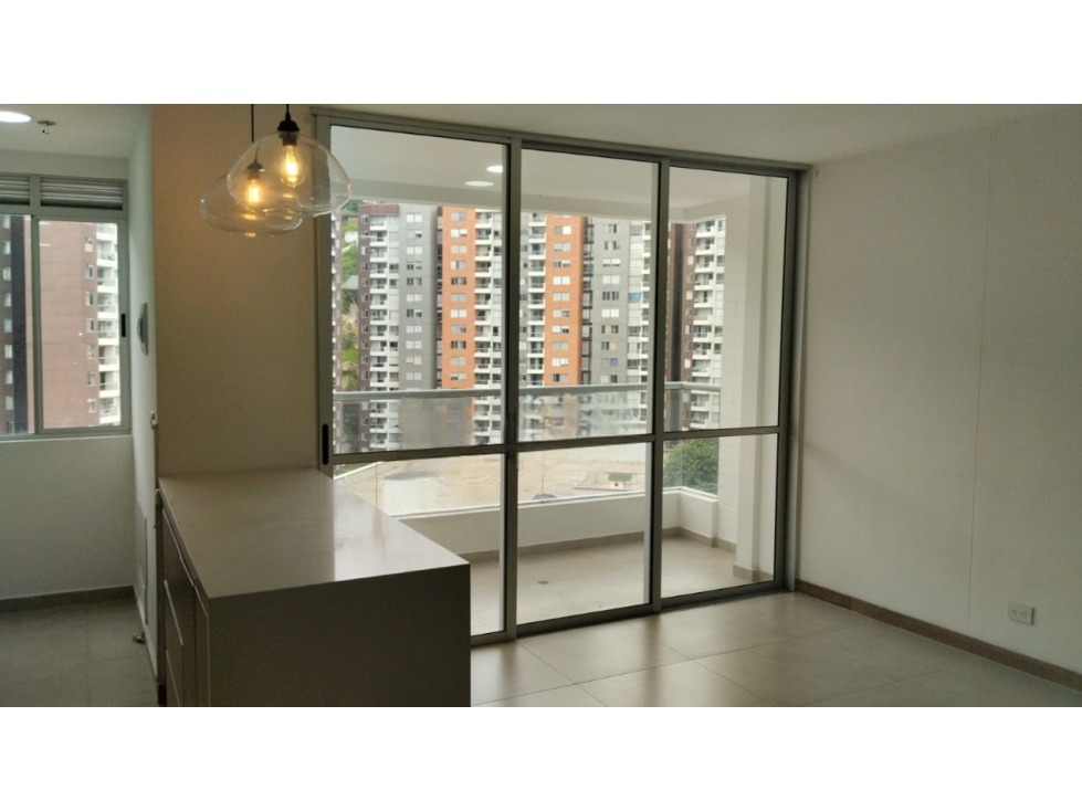 SE ARRIENDA APARTAMENTO EN ENVIGADO, SECTOR LA CUENCA — foto 4