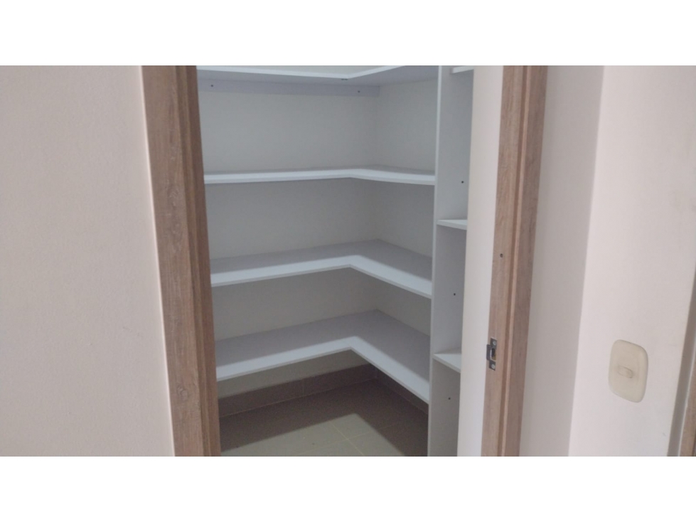 SE ARRIENDA APARTAMENTO EN SABANETA, SECTOR PRADOS DE SABANETA — foto 3