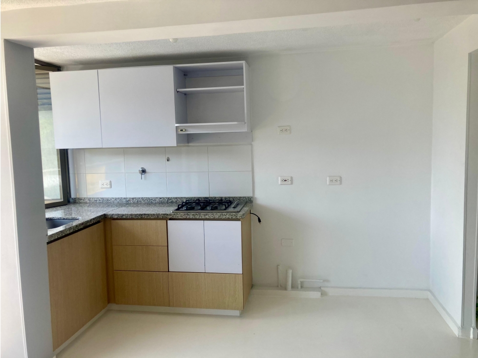 SE ARRIENDA APARTAMENTO EN SABANETA SECTOR PAN DE AZUCAR — foto 3