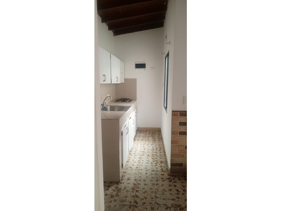 APARTAMENTO EN ARRIENDO EN ITAGUI SANTA MARIA — foto 2
