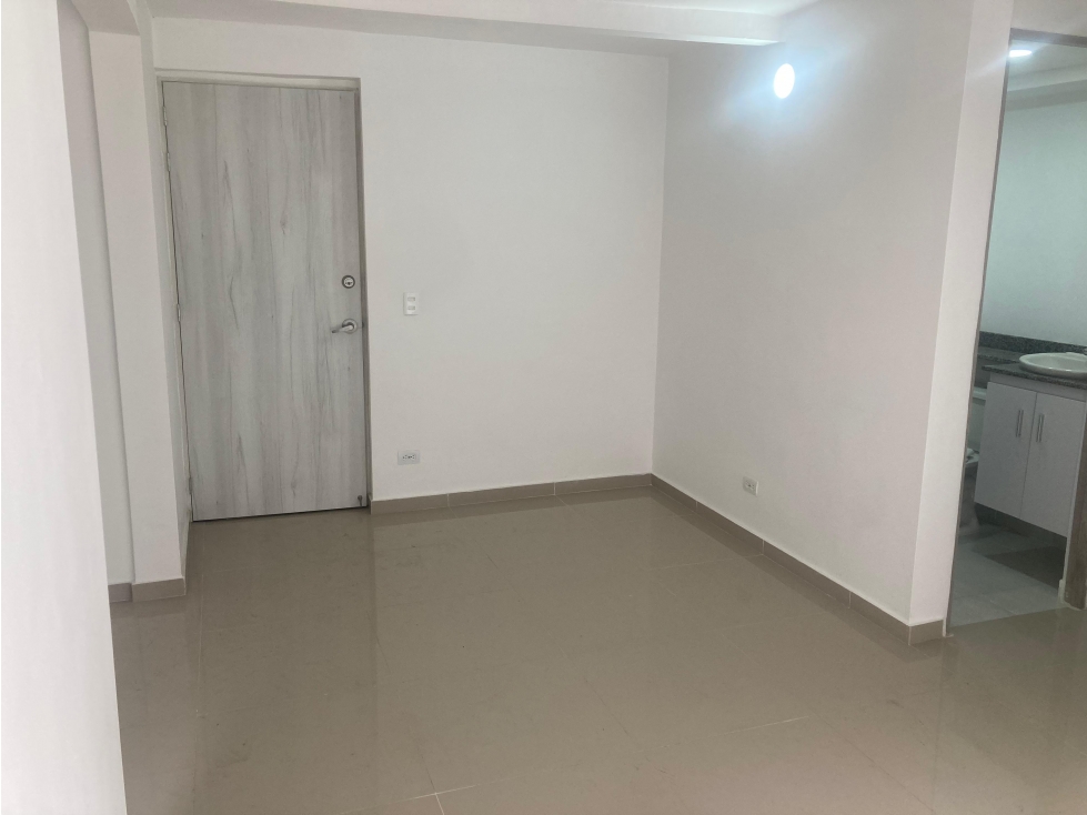Apartamento en Arriendo en sabaneta sector san jose — foto 3