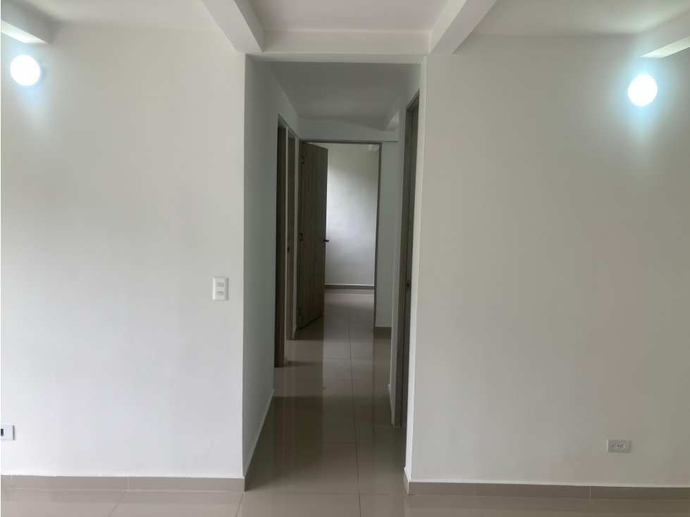 SE ARRIENDA APARTAMENTO EN SABANETA SECTOR SAN JOSE — foto 6