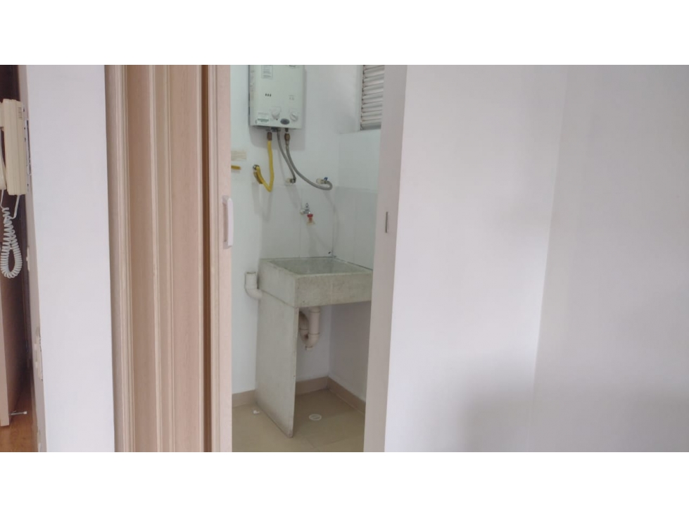 SE ARRIENDA APARTAMENTO EN LA SABANETA, SECTOR PAN DE AZUCAR — foto 2