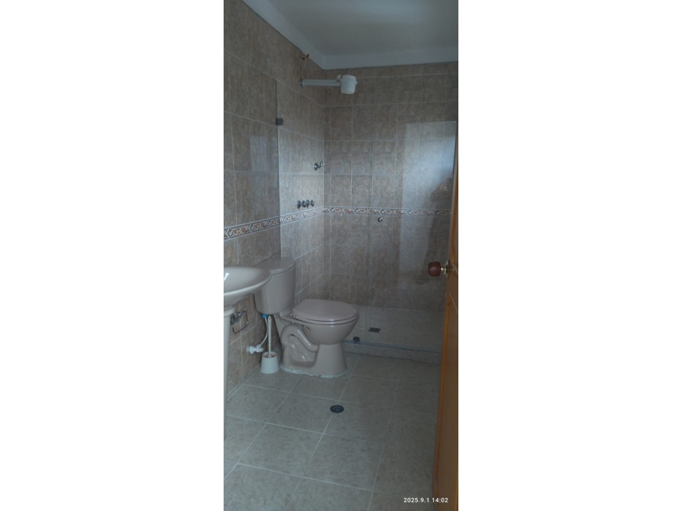 SE ARRIENDA APARTAMENTO EN LA ESTRELLA. - 3