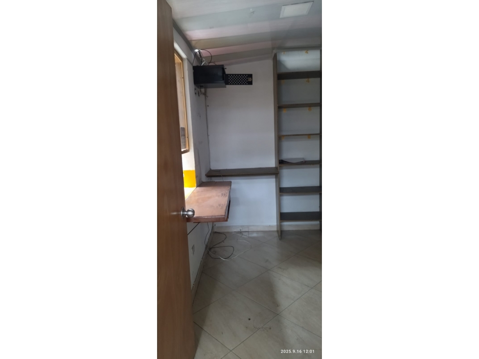 SE ARRIENDA LOCAL COMERCIAL, SECTOR VILLA PAULA. — foto 2