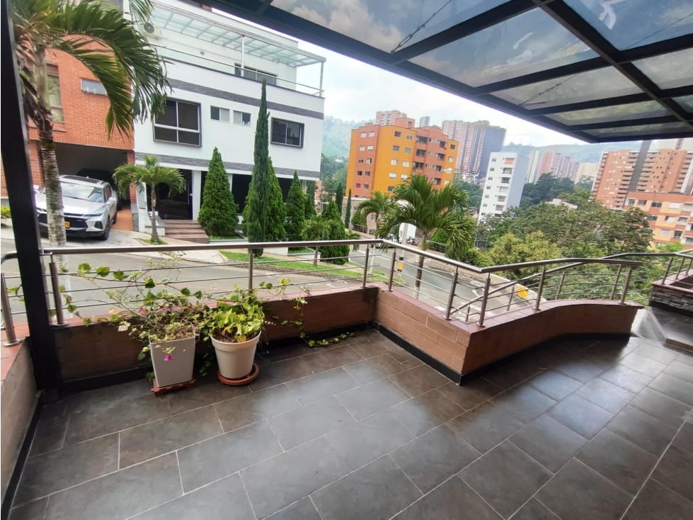 CASA EN ARRIENDO - 3