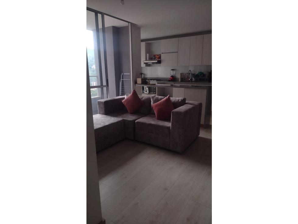 SE VENDE APARTAMENTO EN ITAGUI, SECTOR SURAMERICA — foto 2