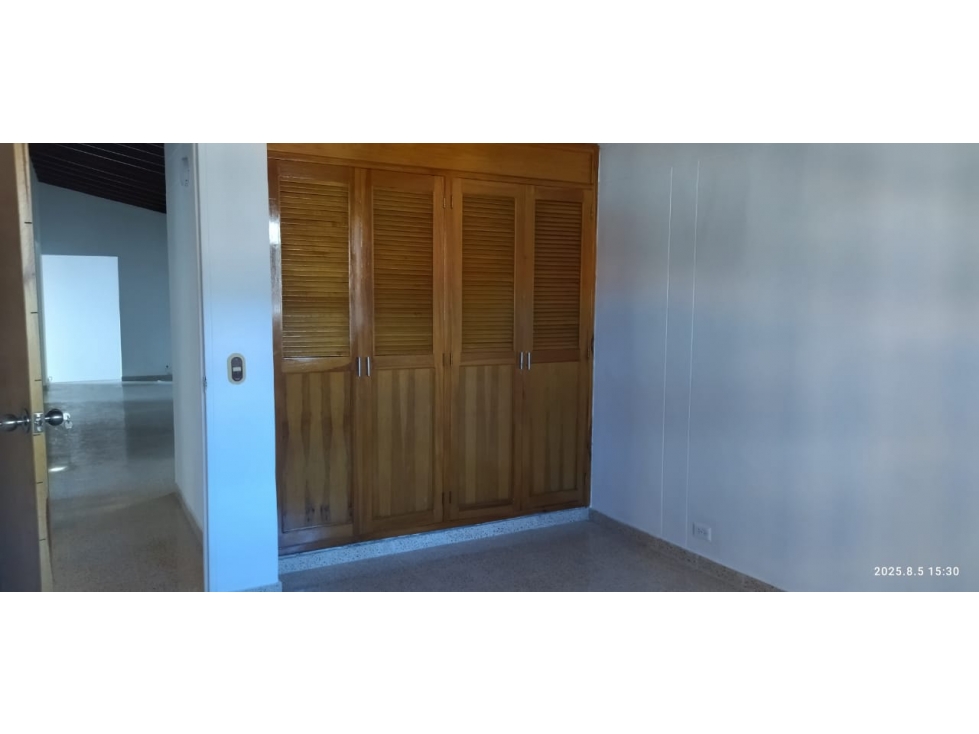 SE ARRIENDA APARTAMENTO EN ITAGUI, SECTOR EL CARMELO — foto 3