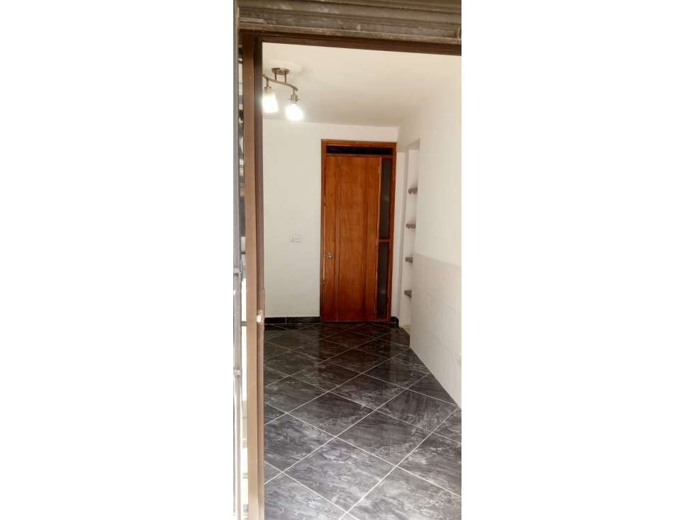 LOCAL EN ARRIENDO SECTOR VILLA PAULA — foto 5