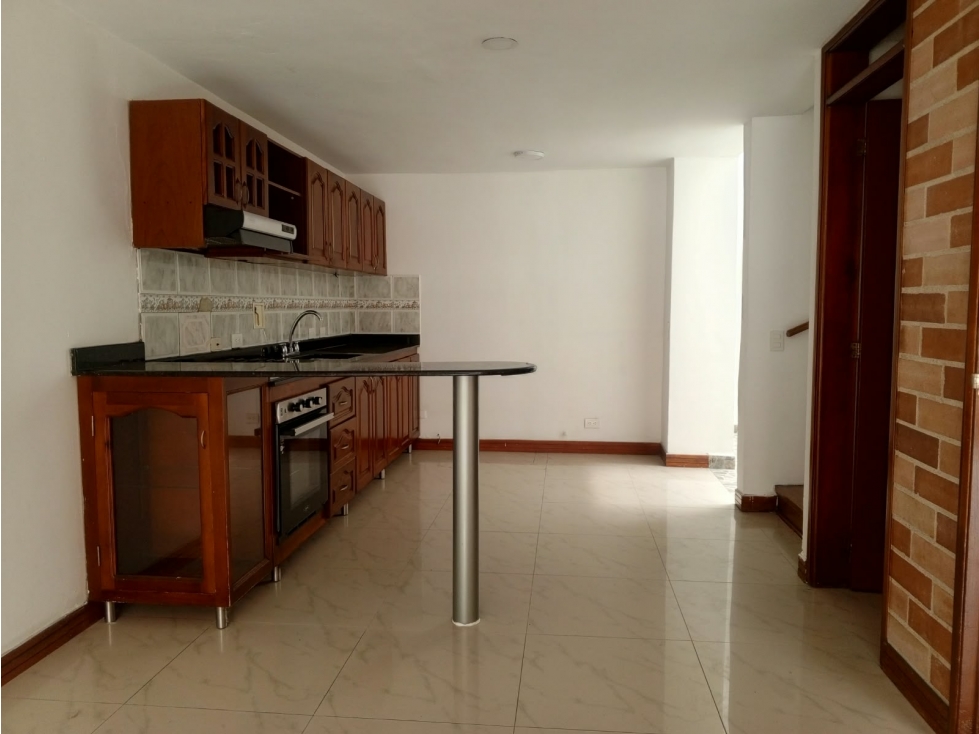 Casa en Arriendo San Agustín Suramérica La Estrella — foto 2
