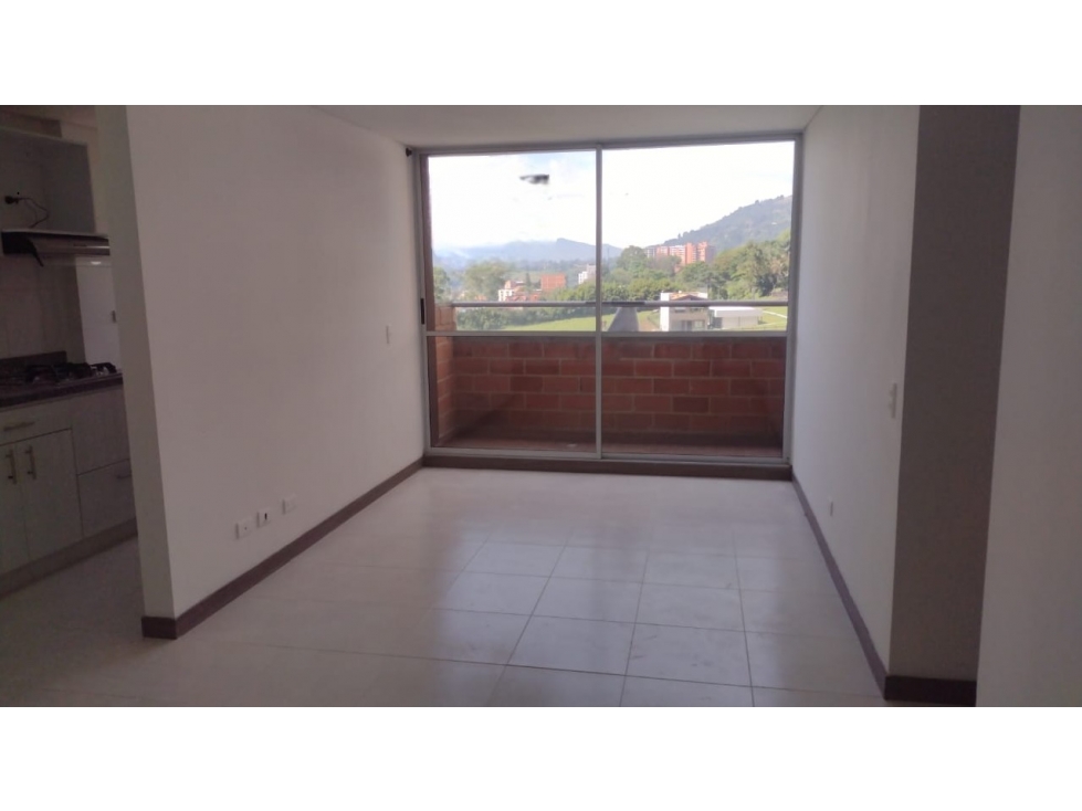 SE ARRIENDA APARTAMENTO EN LA ESTRELLA, SECTOR FERREERIA — foto 3