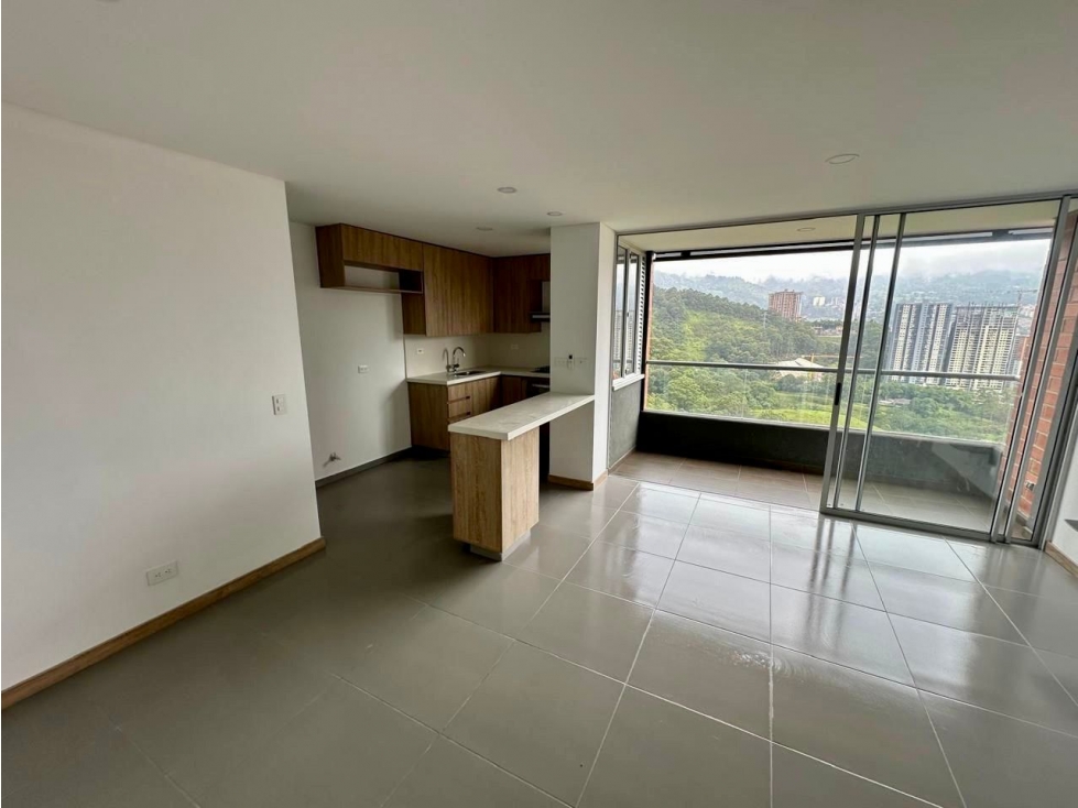 SE ARRIENDA APARTAMENTO EN SABANETA, SECTOR CAÑAVERALEJO