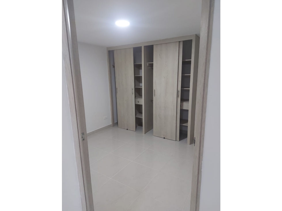 SE ARRIENDA APARTAMENTO EN LA ESTRELLA, SECTOR LA TABLAZA — foto 4