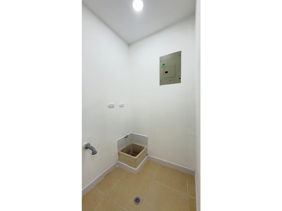 SE VENDE LOCAL EN ENVIGADO, SECTOR ABADIA. — foto 5