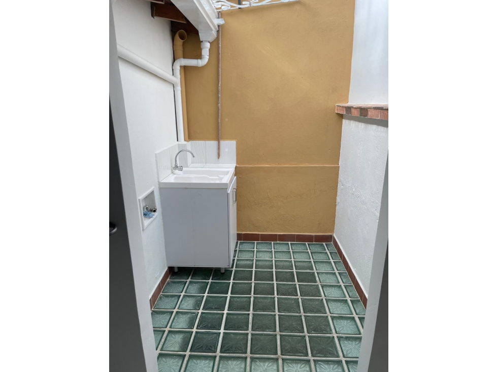 SE ARRIENDA APARTAMENTO EN EL SECTOR PRADOS DE SABANETA — foto 4