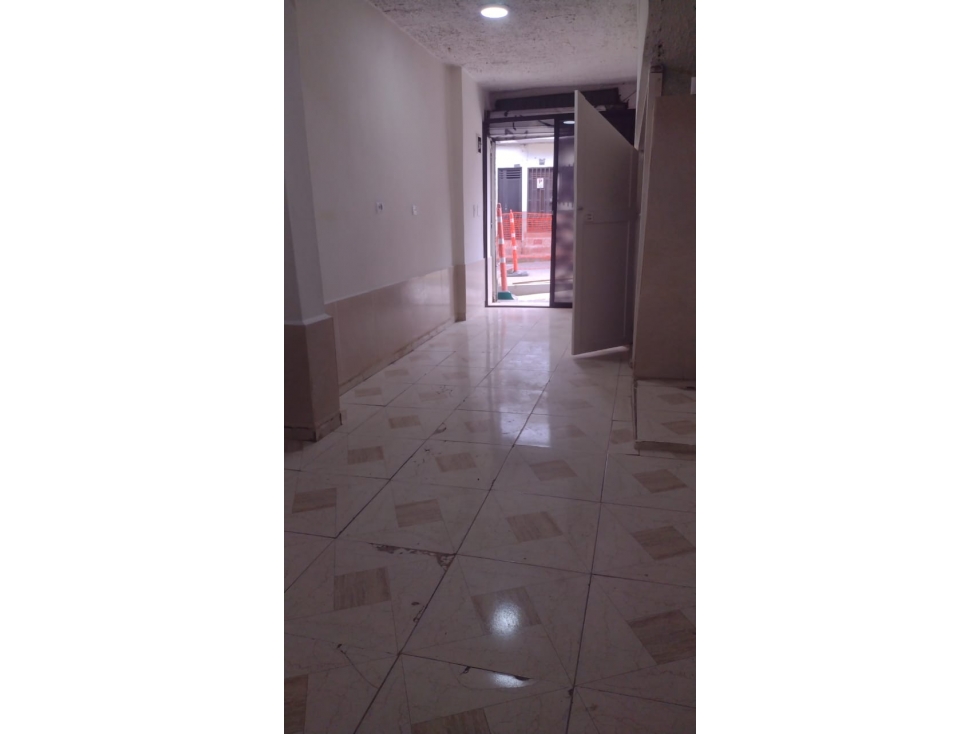 se arrienda local en itagui, sector induamerica - 1