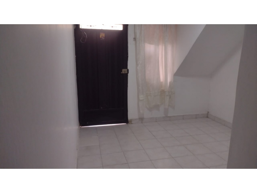 SE ARRIENDA APARTAMENTO EN ITAGUI, SECTOR SAN PIO