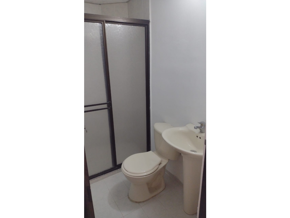 SE ARRIENDA APARTAMENTO EN SABANETA, SECTOR ENTREAMIGOS — foto 6