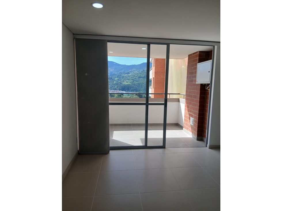 SE ARRIENDA APARTAMENTO EN ITAGUI, SECTOR SURAMERICA — foto 4