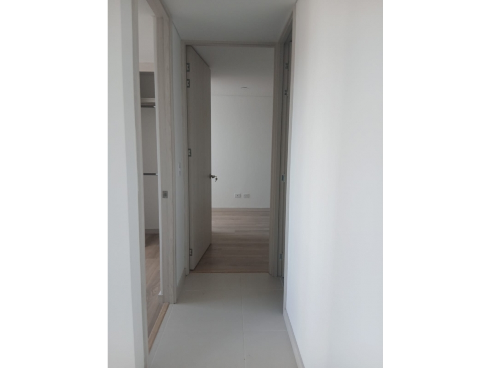 SE ARRIENDA APARTAMENTO EN ITAGUI, SECTOR SURAMERICA — foto 5