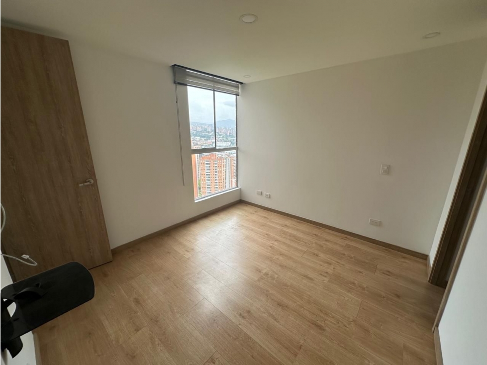 SE ARRIENDA APARTAMENTO EN SABANETA, SECTOR CAÑAVERALEJO — foto 5