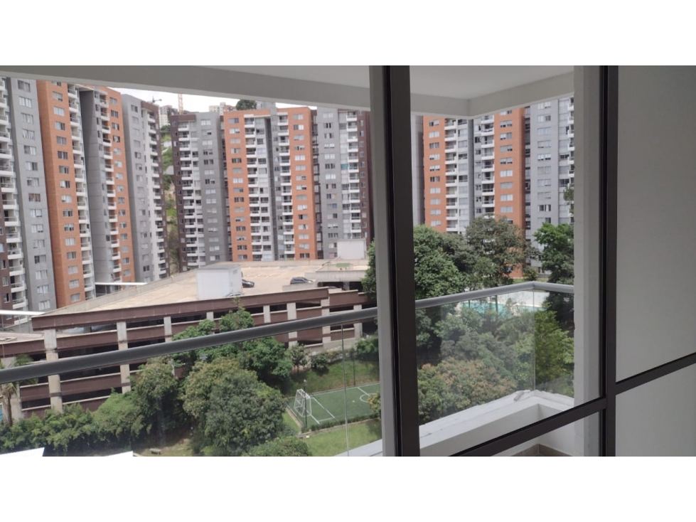 SE ARRIENDA APARTAMENTO EN ENVIGADO, SECTOR LA CUENCA — foto 4