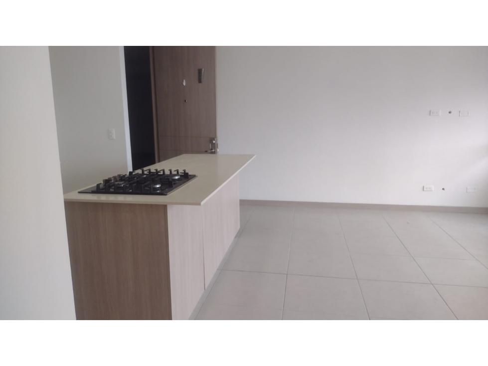 SE ARRIENDA APARTAMENTO EN SABANETA, SECTOR LOMA SAN JOSE — foto 4