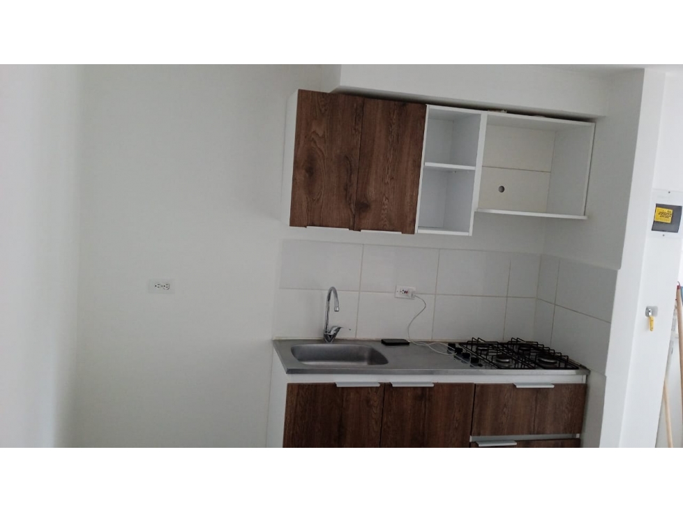 SE ARRIENDA APARTAMENTO EN SABANETA , SECTOR SANJOSE — foto 2