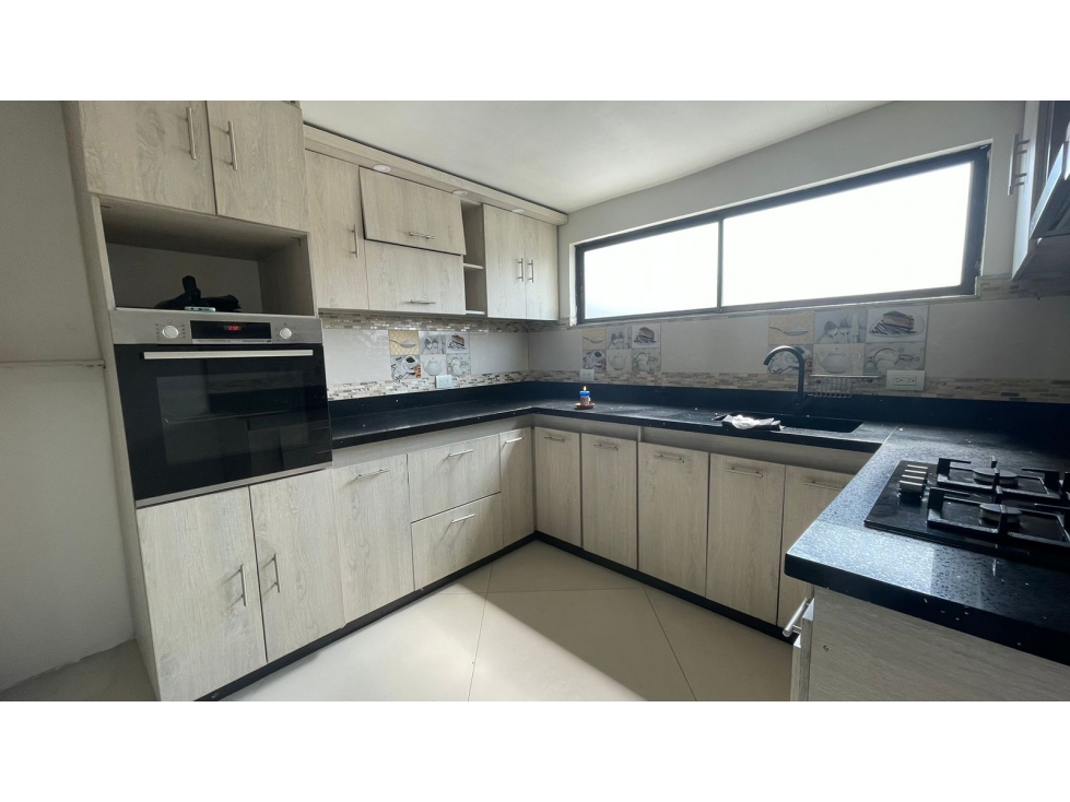 SE ARRIENDA CASA EN ITAGUI, SECTOR TRIANA - 5