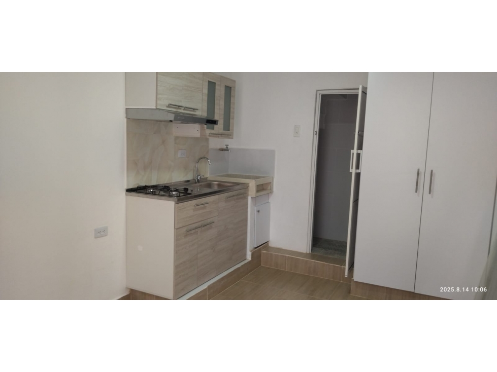 SE ARRIENDA APARTAMENTO EN SABANETA, SECTOR PRADOS DE SABANETA — foto 2