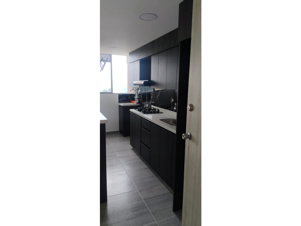 SE ARRIENDA APARTAMENTO EN LA ESTRELLA, SECTOR CASA JARDIN — foto 3