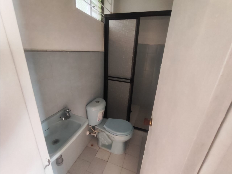 APARTAESTUDIO EN ARRIENDO BARRIO BELLAVISTA — foto 5