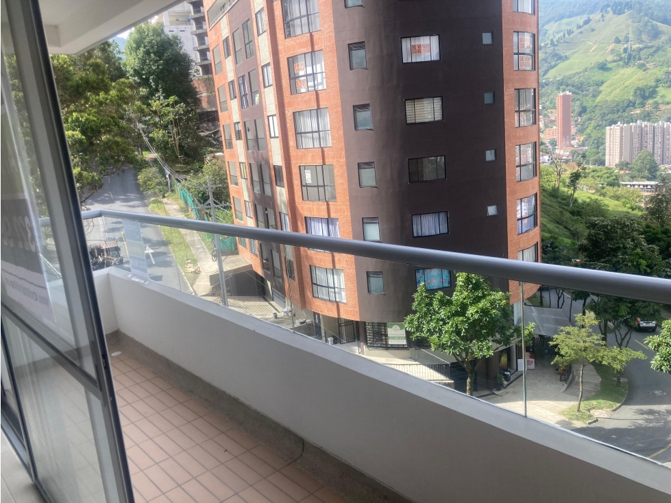 SE ARRIENDA APARTAMENTO EN SABANETA SECTOR LA DOCTORA — foto 5