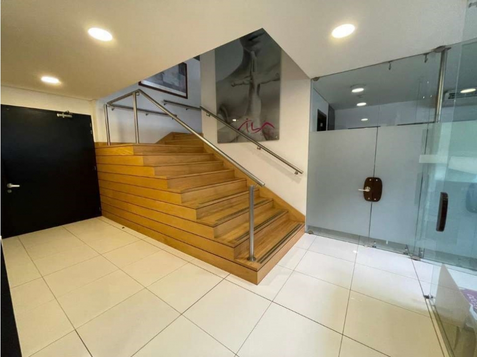 SE ARRIENDA BODEGA, SECTOR EL CARMELO - 1